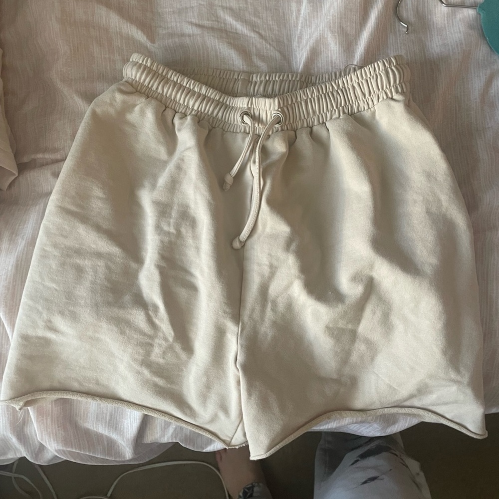 Meshki nude shorts